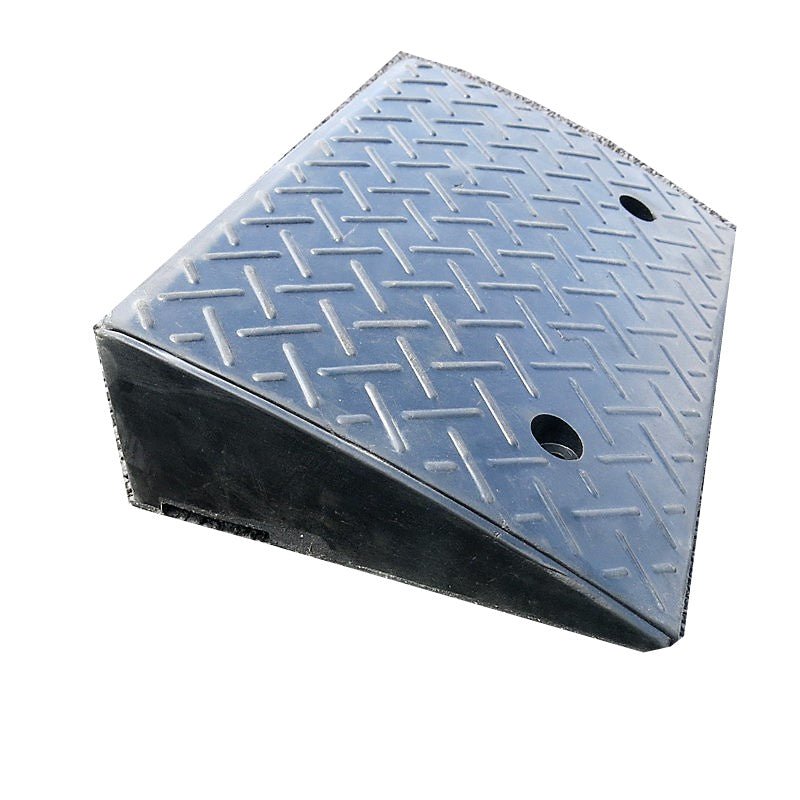 Vehicle Levelling Kerb Ramp with Fixings - BUY ONLINE – TradersOfOz